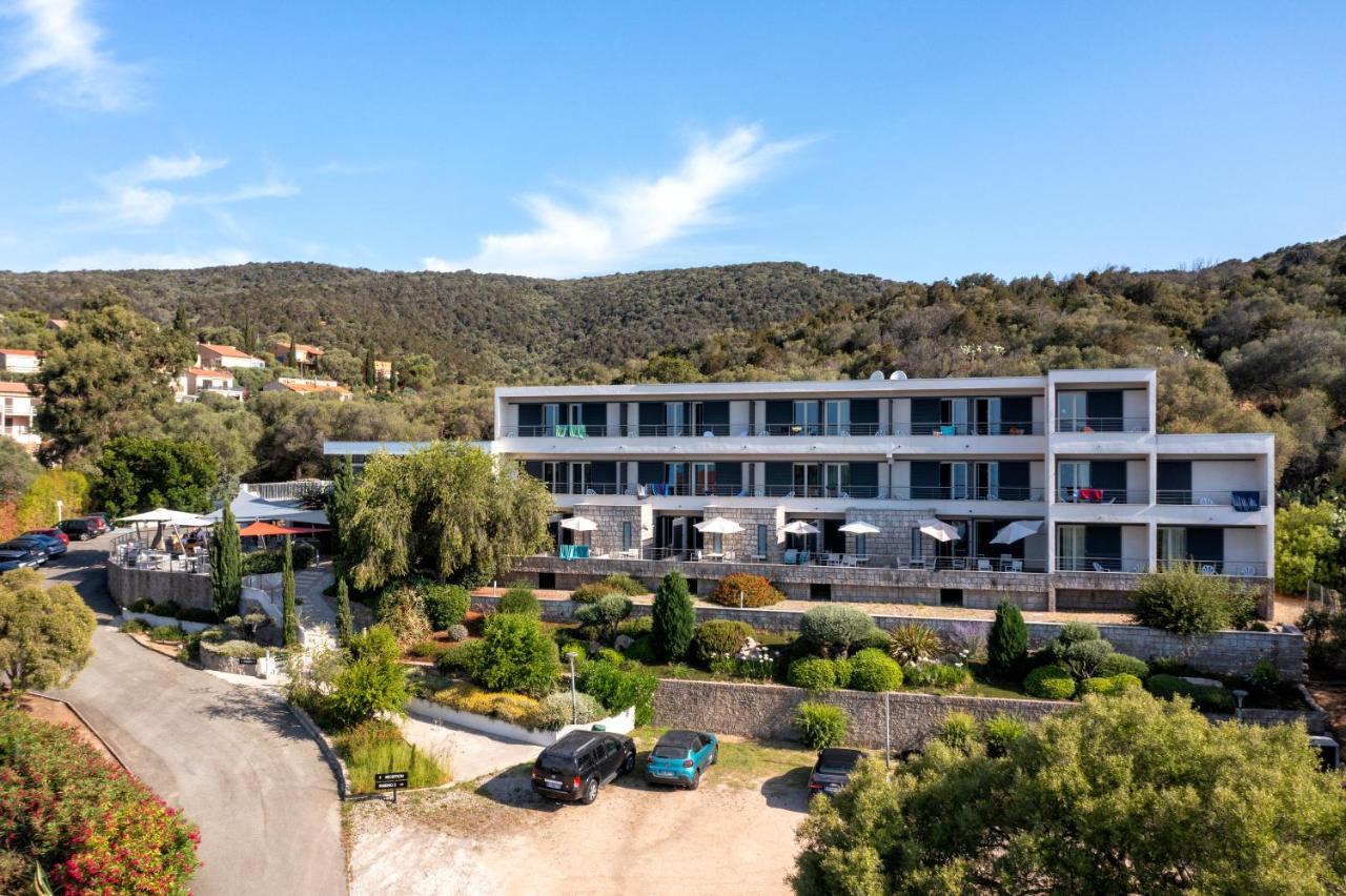 Hotel Les Eucalyptus Порто Поло Екстериор снимка
